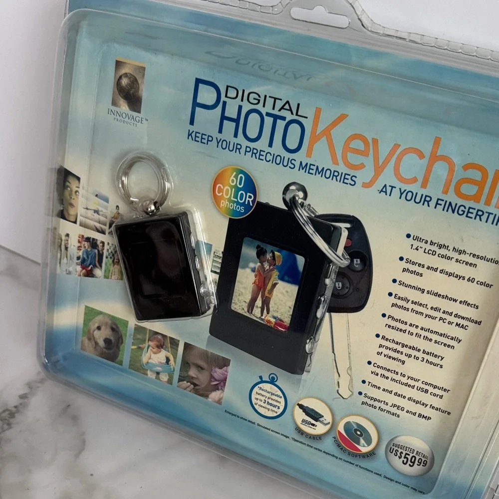 Black Digital Photo Keychain. New.